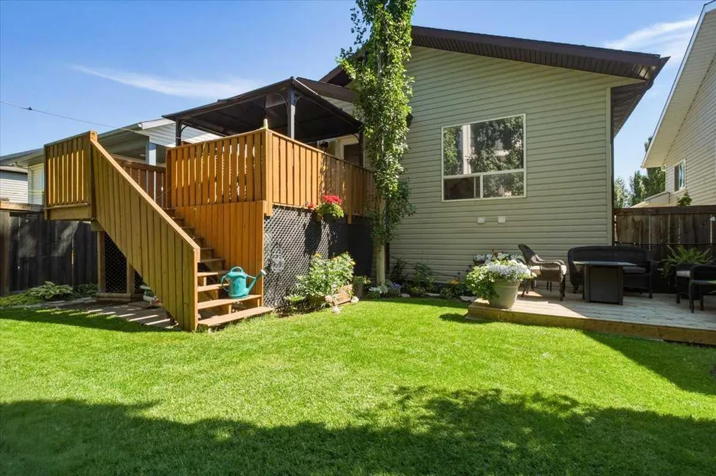 41 Pinnacle Road Grande Prairie AB T8W0A9