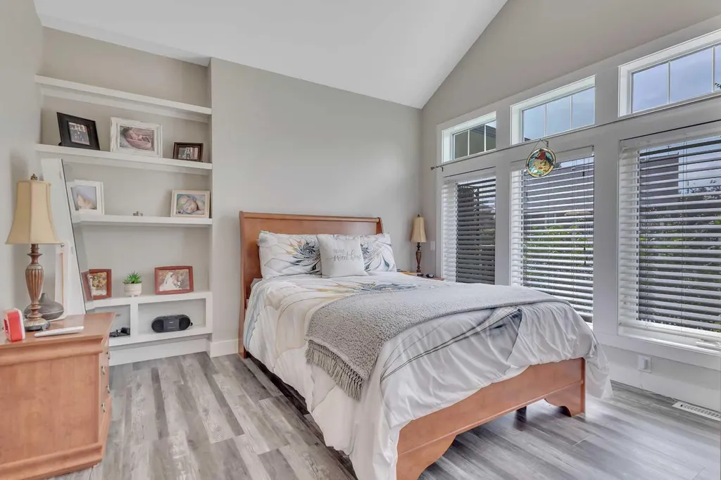 509 Wishart Street Red Deer AB T4N 7E2
