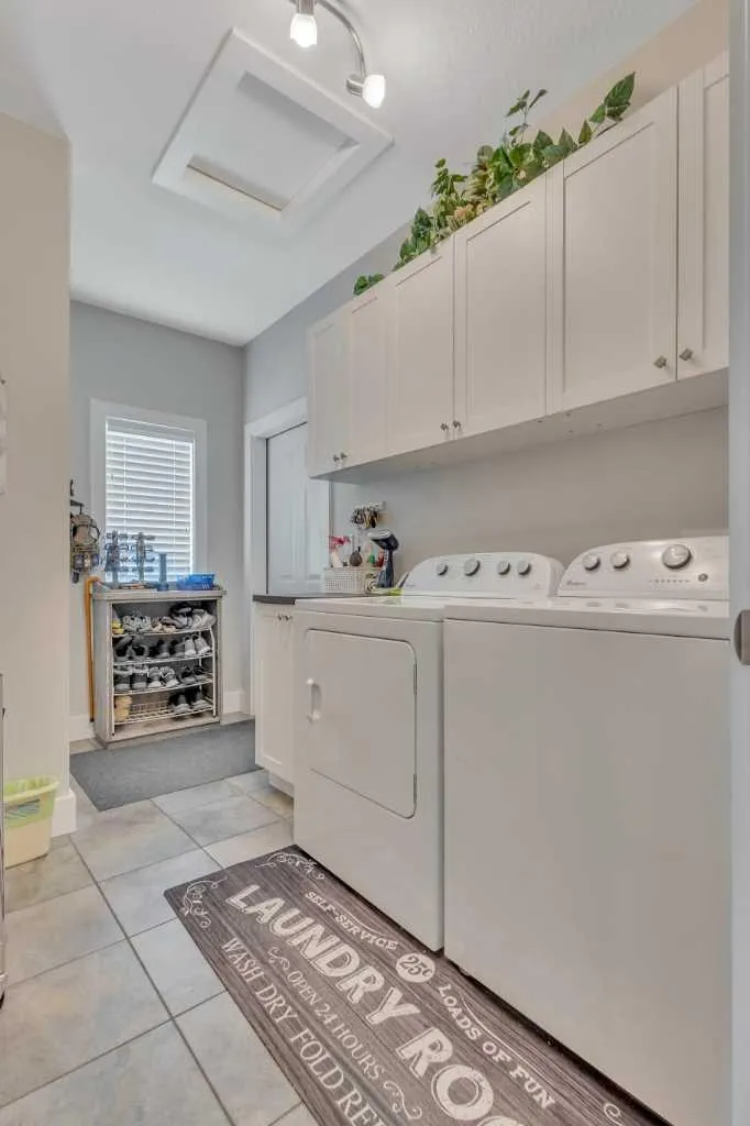509 Wishart Street Red Deer AB T4N 7E2