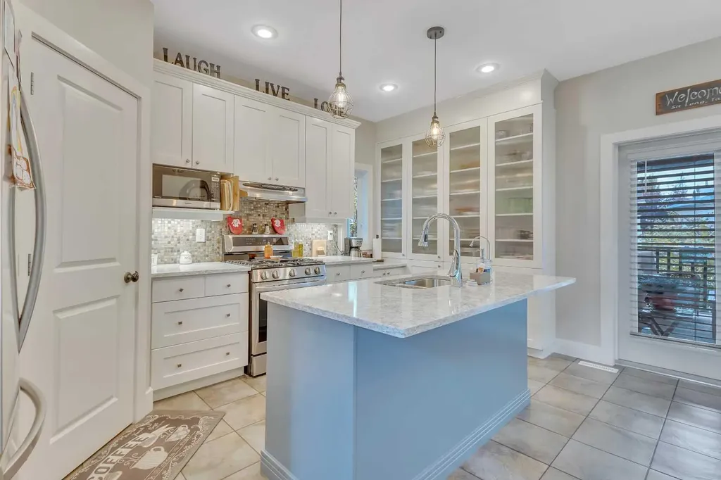 509 Wishart Street Red Deer AB T4N 7E2