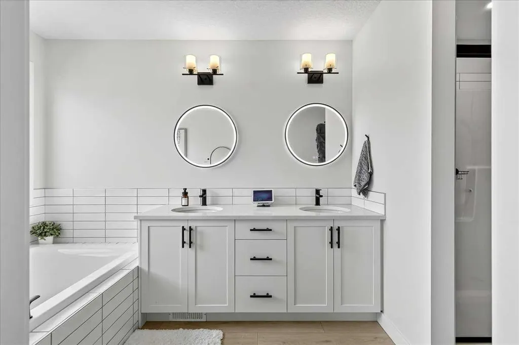 199 Magnolia Way SE Calgary AB T3M 3M7