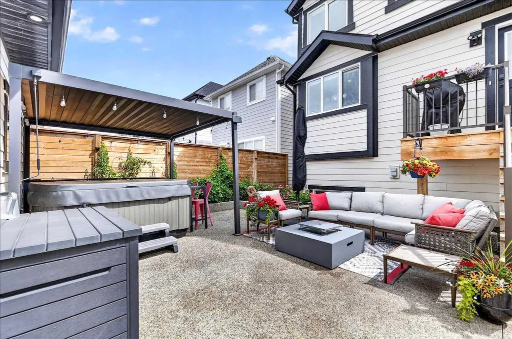 199 Magnolia Way SE Calgary AB T3M 3M7