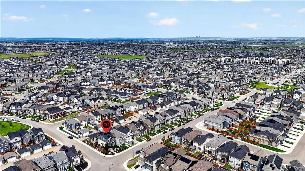 199 Magnolia Way SE Calgary AB T3M 3M7