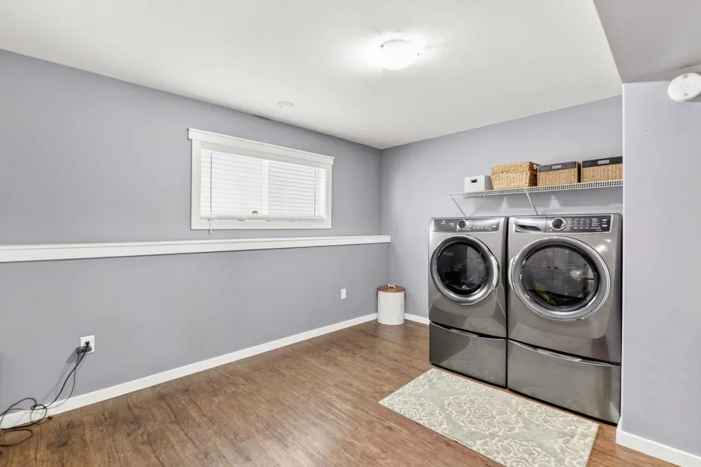 17 Alderwood Close Blackfalds AB T4M0L9