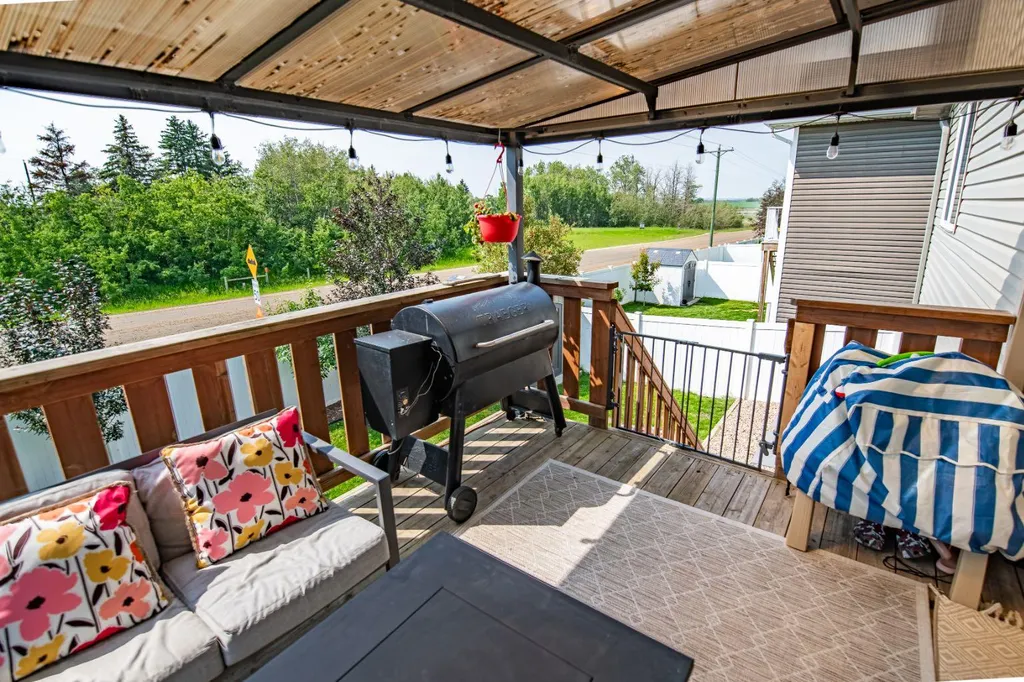 17 Alderwood Close Blackfalds AB T4M0L9