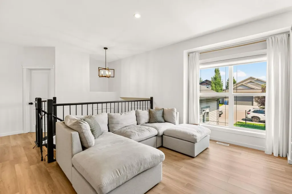 17 Alderwood Close Blackfalds AB T4M0L9