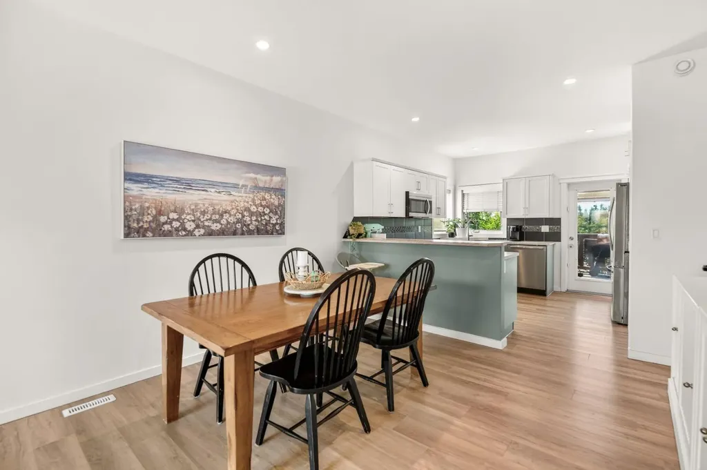 17 Alderwood Close Blackfalds AB T4M0L9