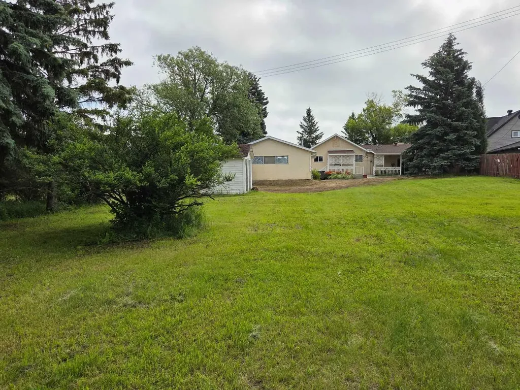 5414 50 Street Castor AB T0C 0X0