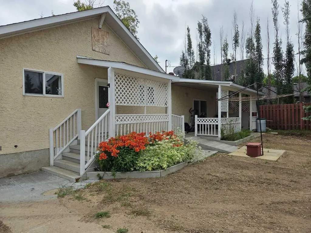 5414 50 Street Castor AB T0C 0X0
