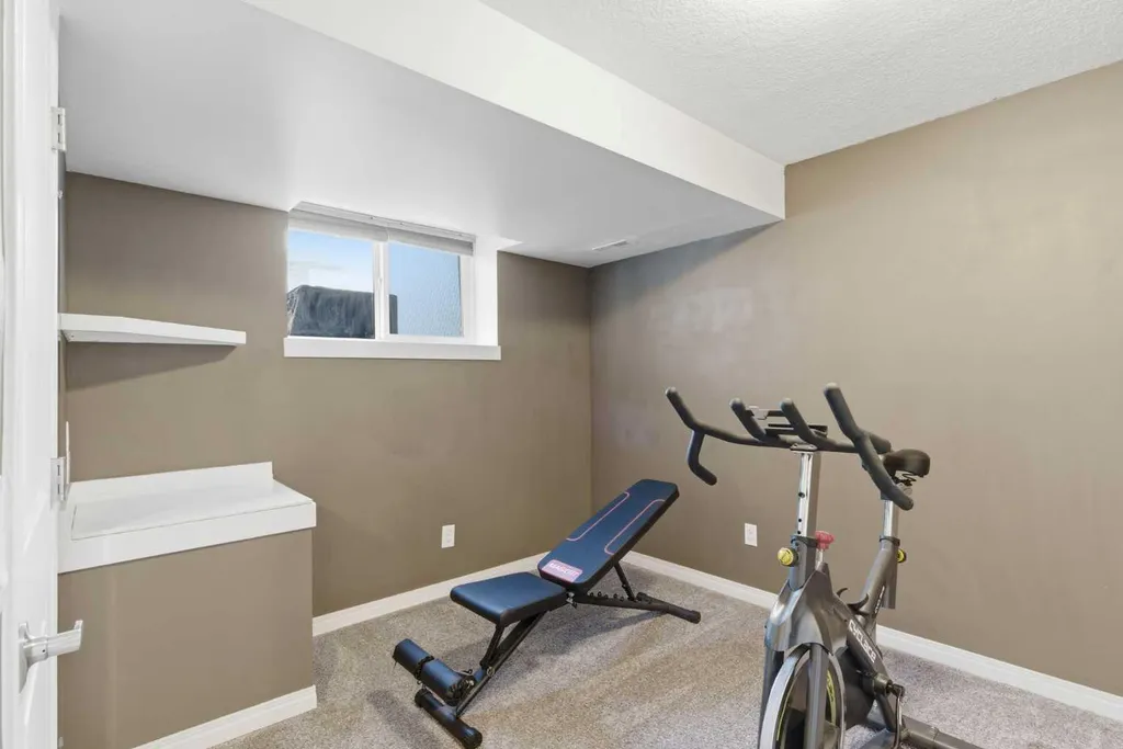 317 Sandford Place NW Langdon AB T0J 1X2