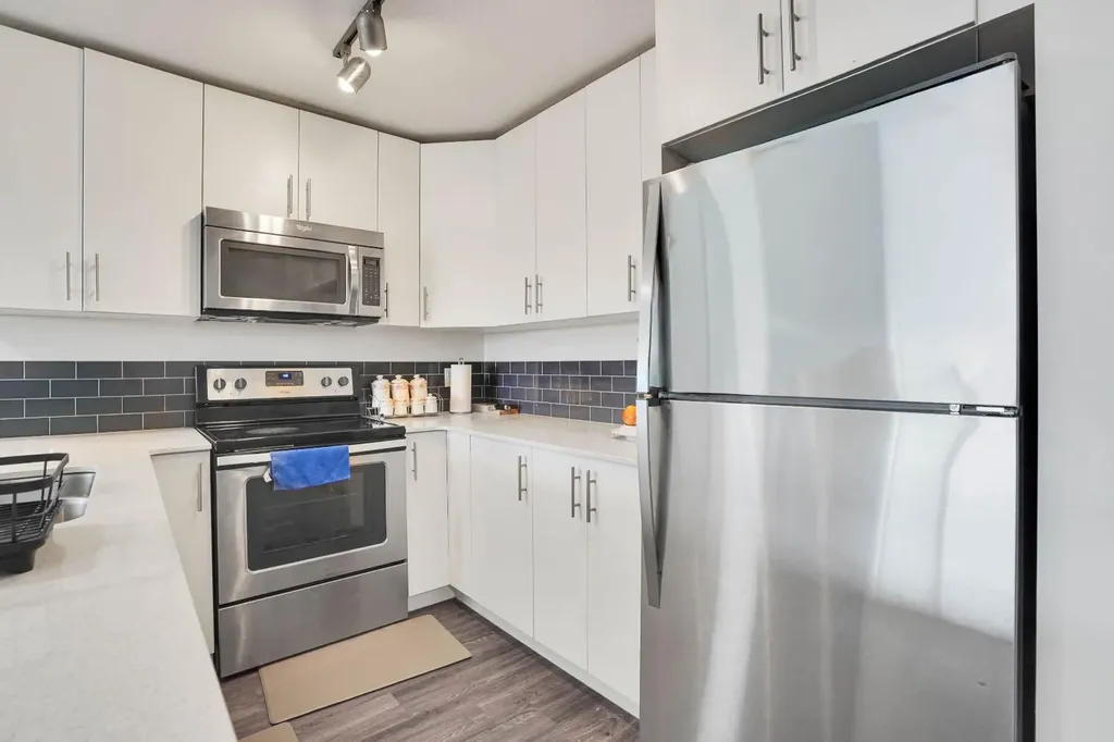 181 Skyview Ranch Manor NE Calgary AB T3N 0V2