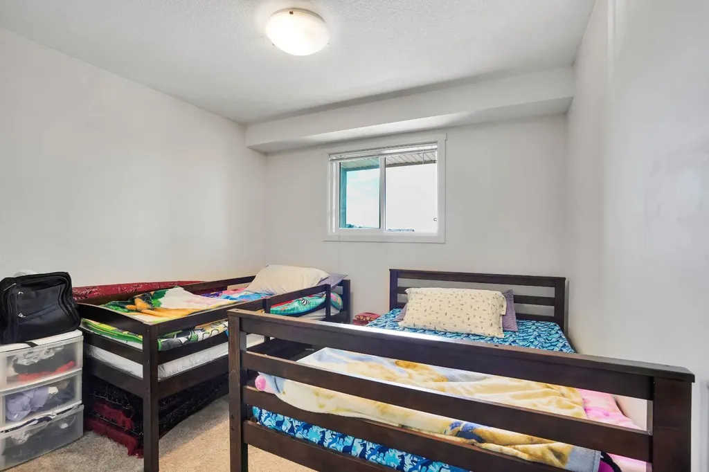 181 Skyview Ranch Manor NE Calgary AB T3N 0V2