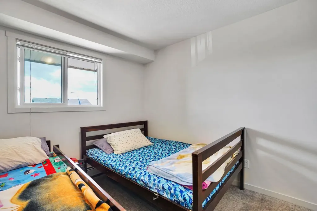 181 Skyview Ranch Manor NE Calgary AB T3N 0V2
