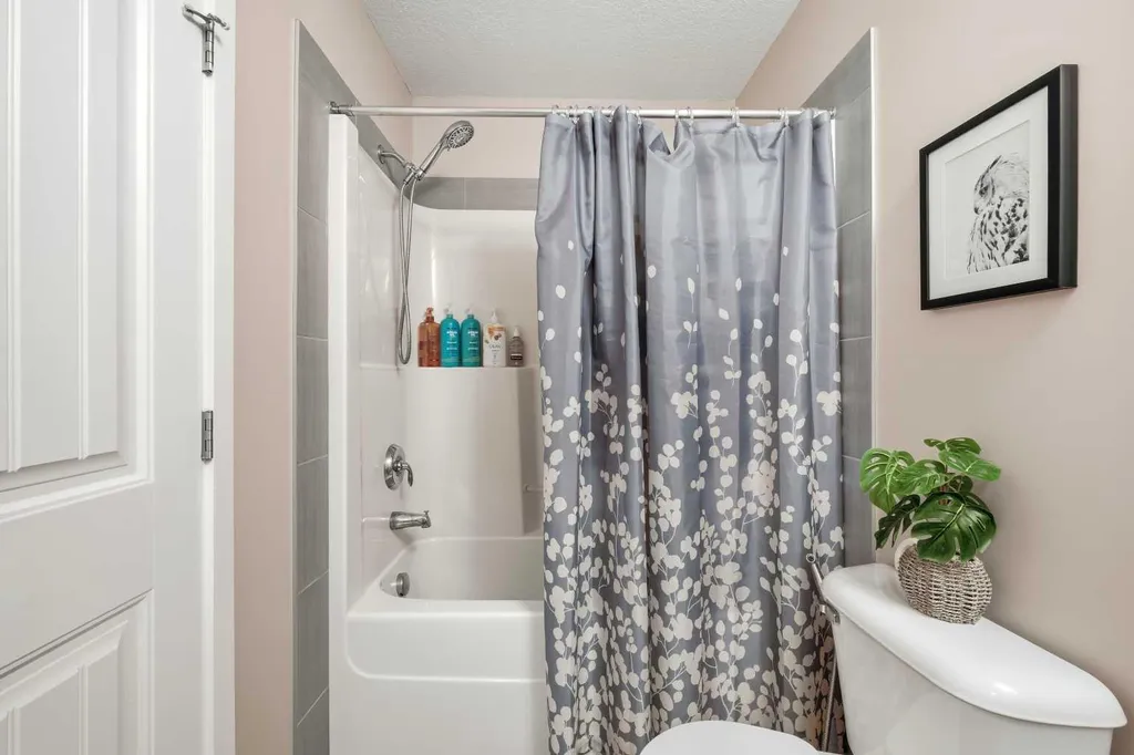 250 Sage Valley Road NW Calgary AB T3R 0R6