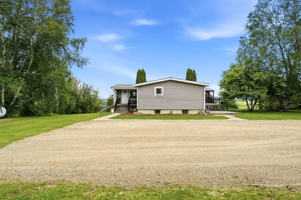 432072 Range Road 275 Range Rural Ponoka County AB T0C 2J0