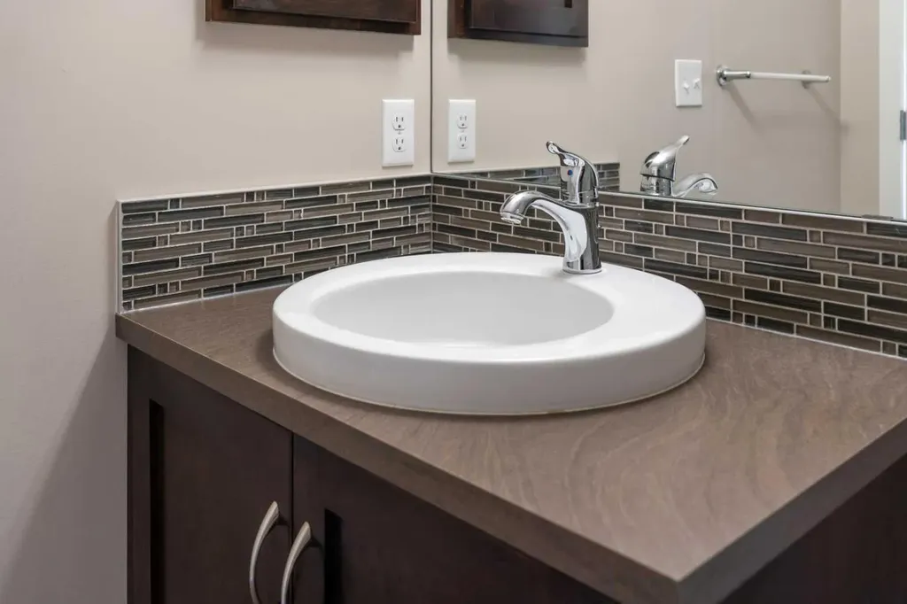 58 Evansview Road NW Calgary AB T3P 0L2
