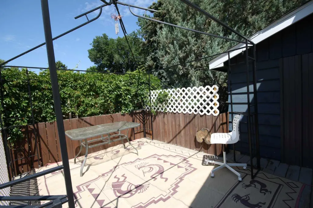 507 2 Avenue W Brooks AB T1R 0A9