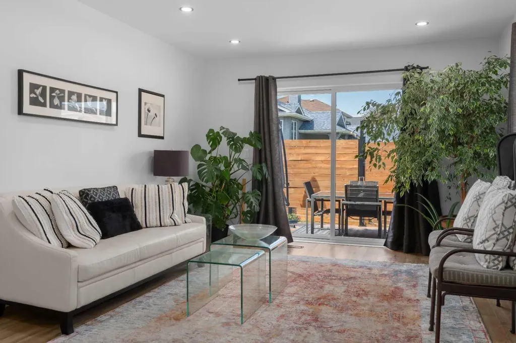 49 Sunlake Road SE Calgary AB T2X 3G8