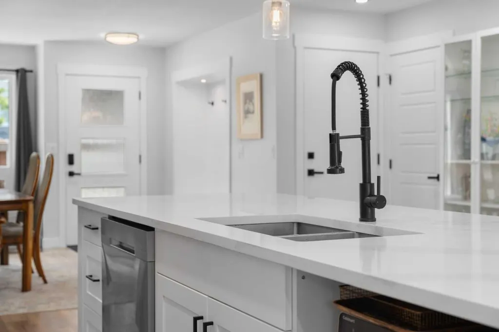 49 Sunlake Road SE Calgary AB T2X 3G8