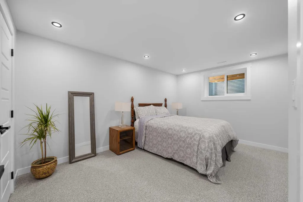 49 Sunlake Road SE Calgary AB T2X 3G8