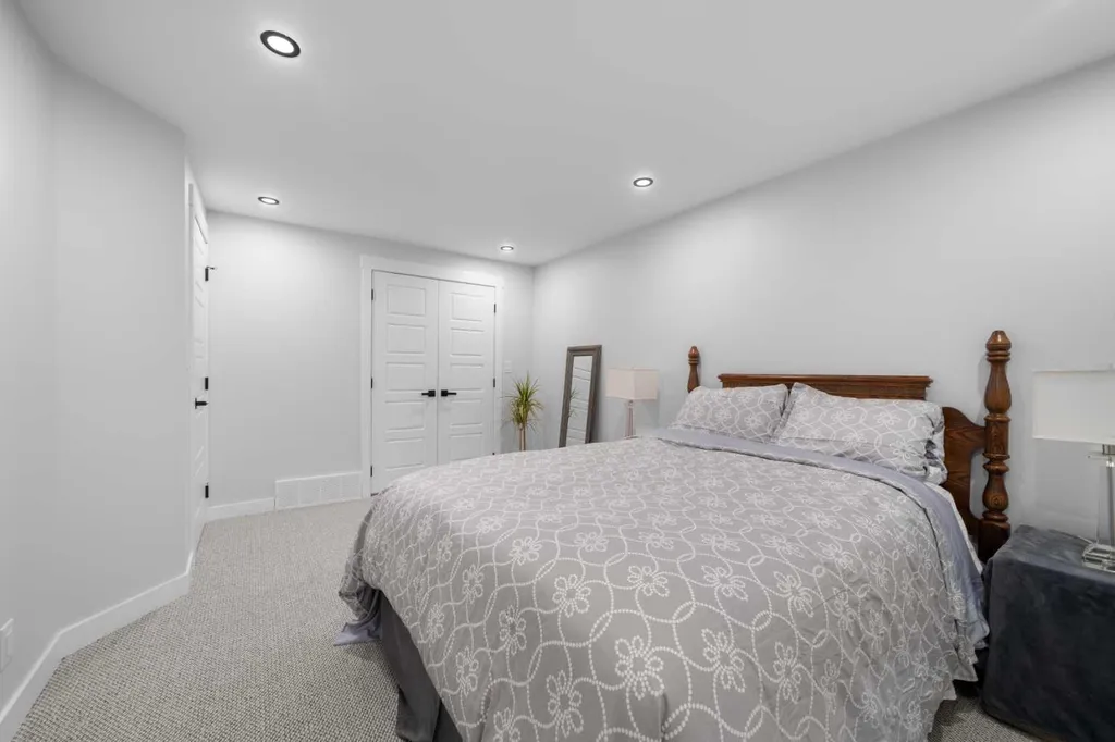 49 Sunlake Road SE Calgary AB T2X 3G8