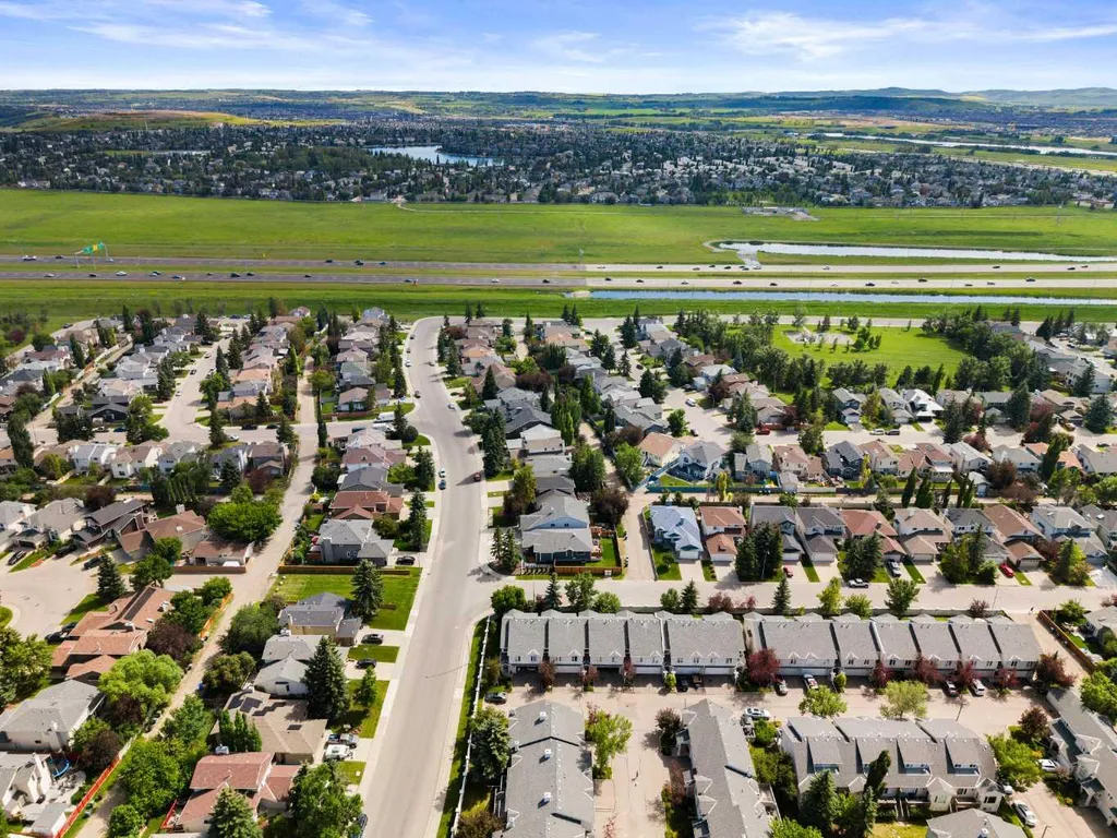 49 Sunlake Road SE Calgary AB T2X 3G8