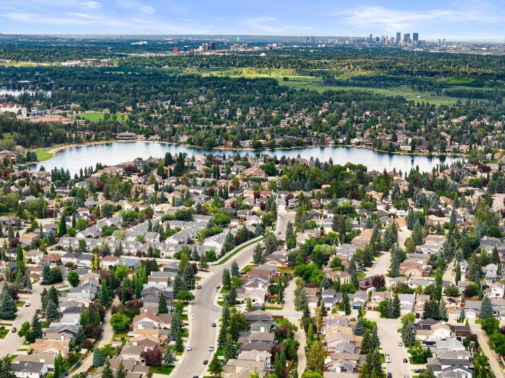 49 Sunlake Road SE Calgary AB T2X 3G8
