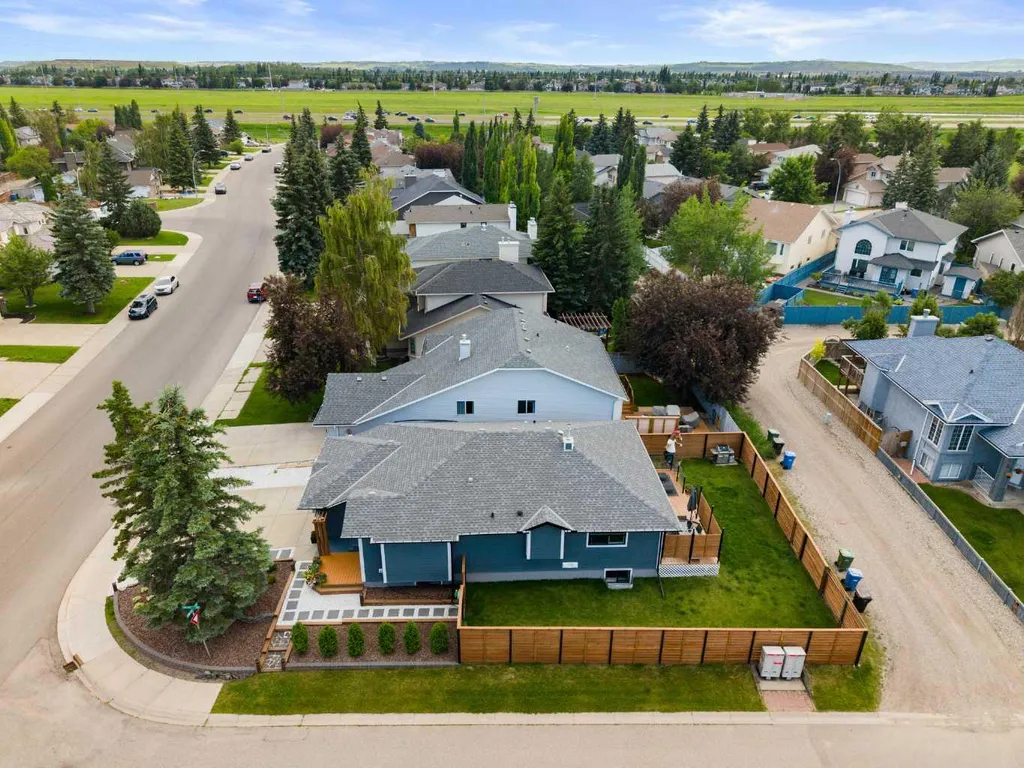 49 Sunlake Road SE Calgary AB T2X 3G8