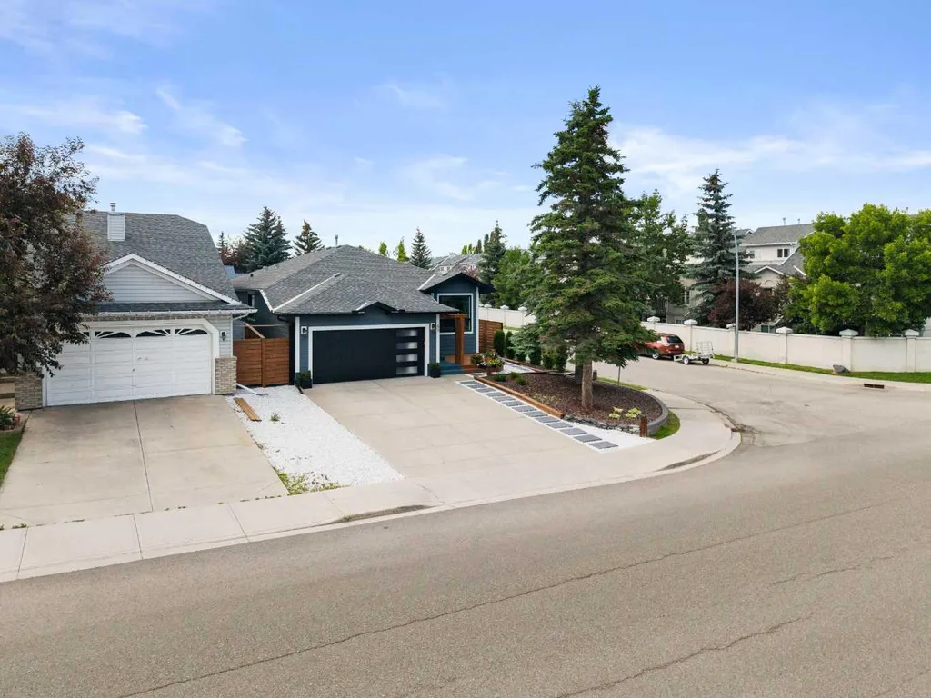 49 Sunlake Road SE Calgary AB T2X 3G8