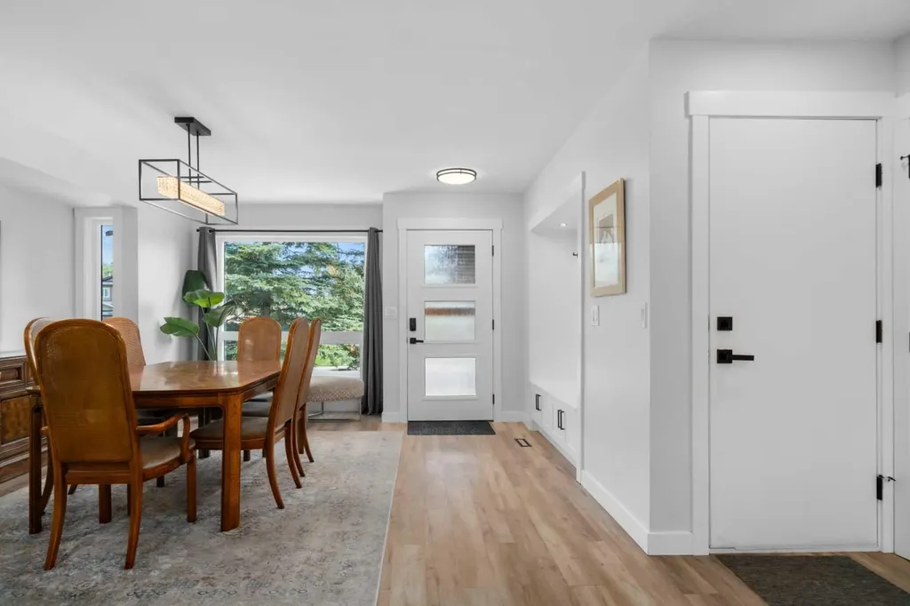 49 Sunlake Road SE Calgary AB T2X 3G8