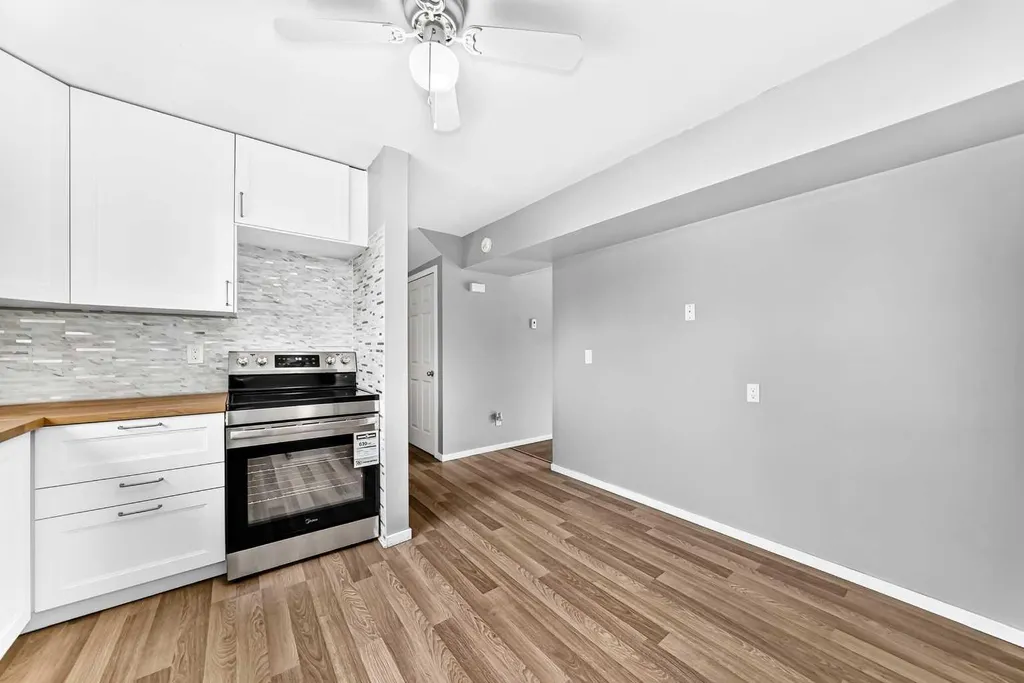 3235 56 Street NE Calgary AB T1Y 2X7