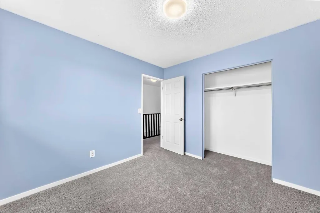 3235 56 Street NE Calgary AB T1Y 2X7