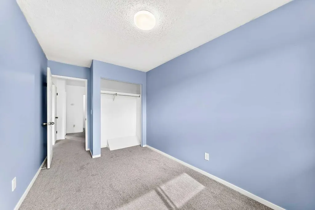 3235 56 Street NE Calgary AB T1Y 2X7