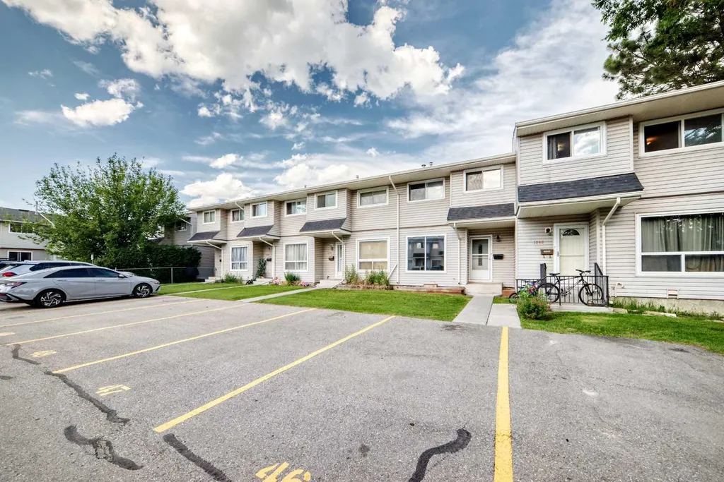 3235 56 Street NE Calgary AB T1Y 2X7