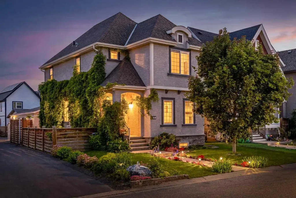 158 Mahogany Grove SE Calgary AB T3M 1W9