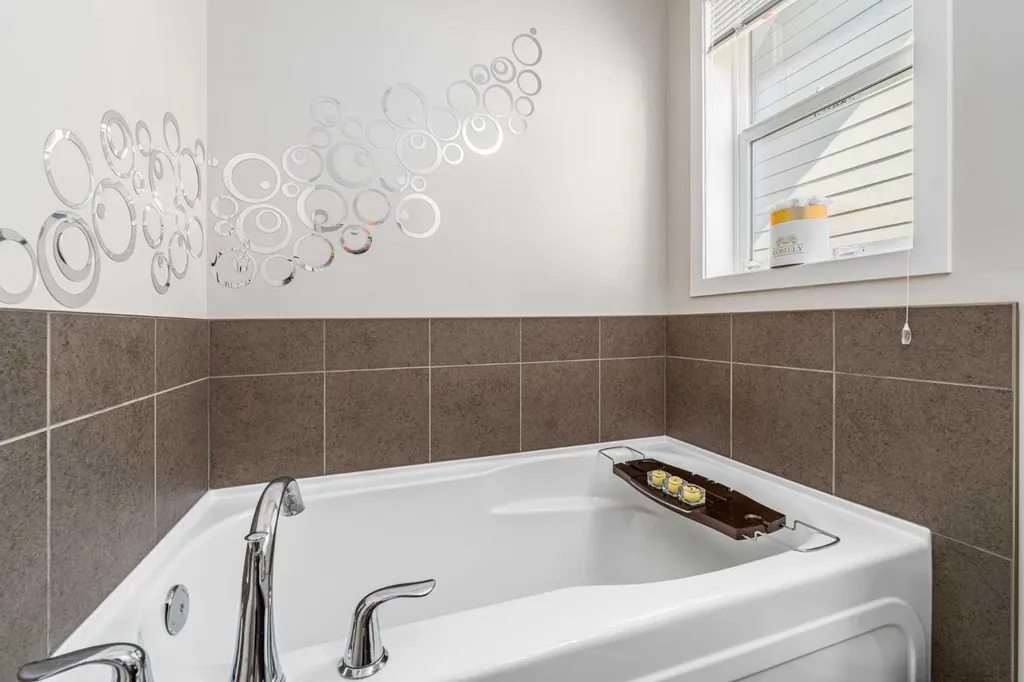 158 Mahogany Grove SE Calgary AB T3M 1W9