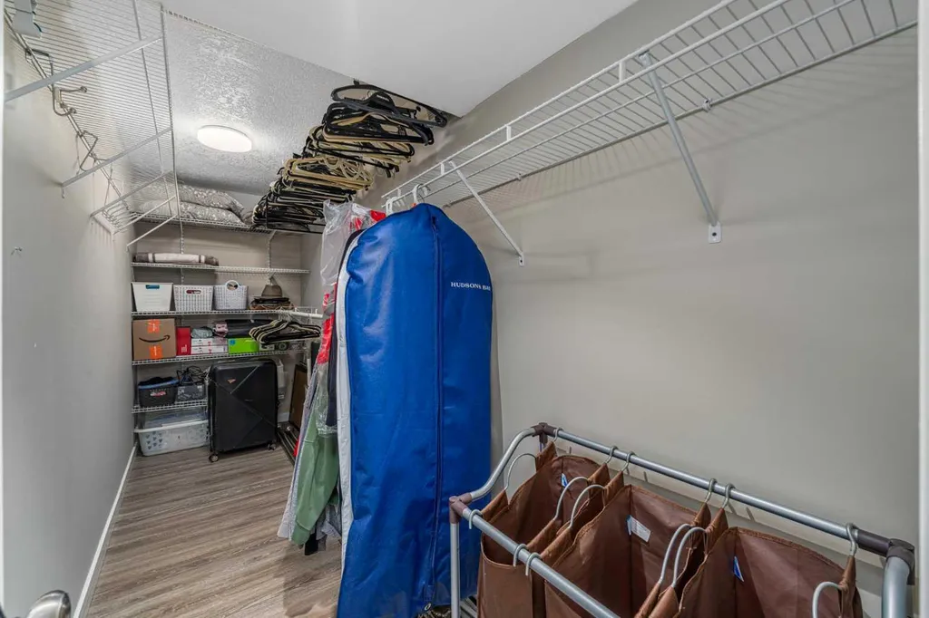 158 Mahogany Grove SE Calgary AB T3M 1W9