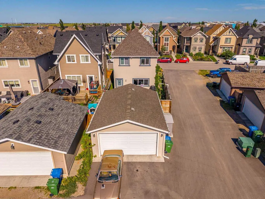 158 Mahogany Grove SE Calgary AB T3M 1W9