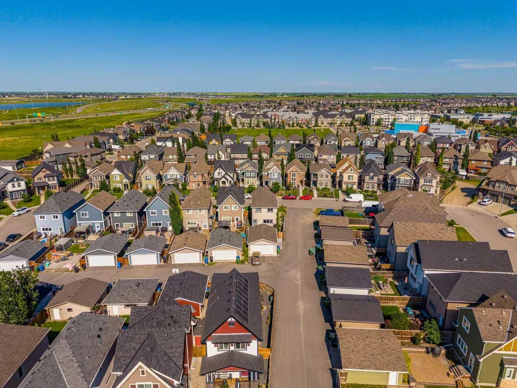 158 Mahogany Grove SE Calgary AB T3M 1W9