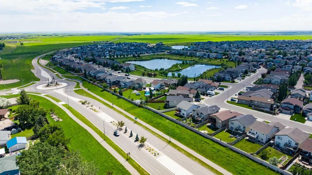 41 Rutgers Crescent W Lethbridge AB T1K 4S8