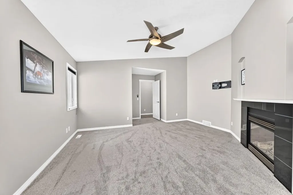 142 Strathmore Lakes Place Strathmore AB T1P 1Y6
