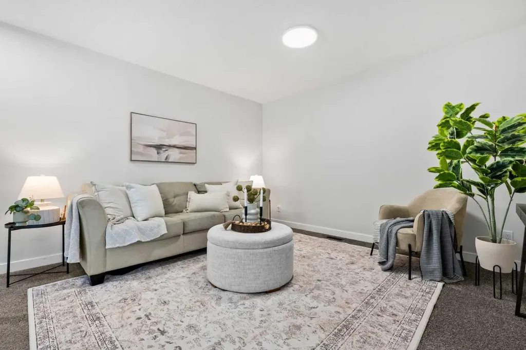 693 Creekmill Court SW Airdrie AB T4B5L3