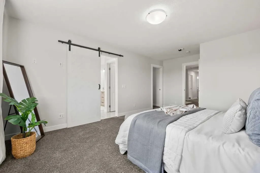 693 Creekmill Court SW Airdrie AB T4B5L3