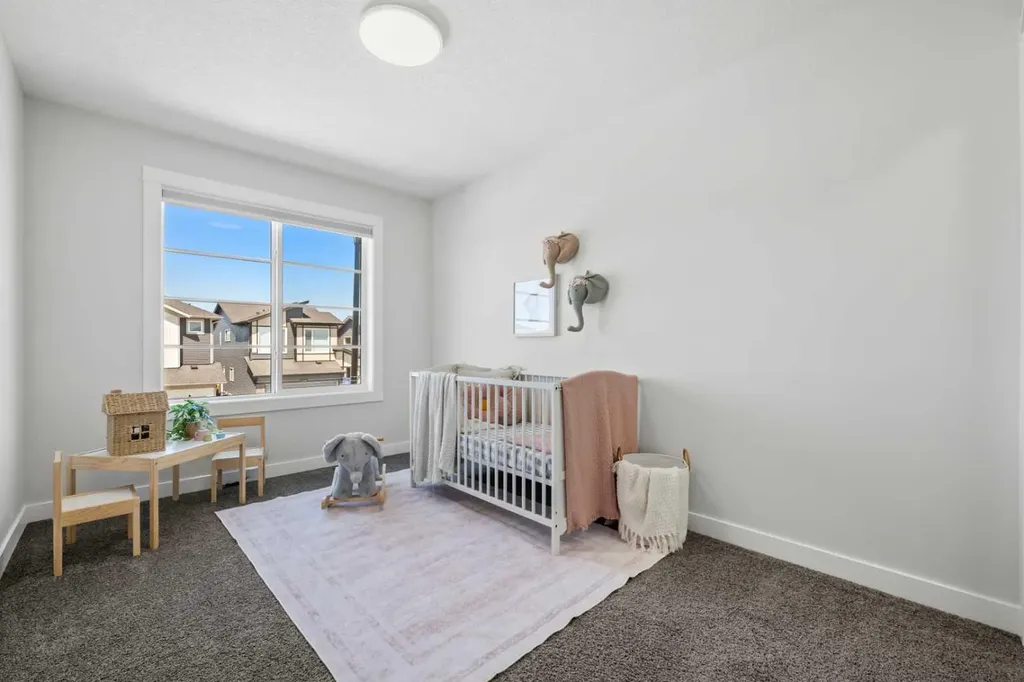 693 Creekmill Court SW Airdrie AB T4B5L3