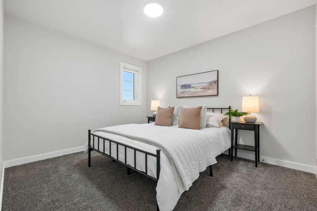 693 Creekmill Court SW Airdrie AB T4B5L3