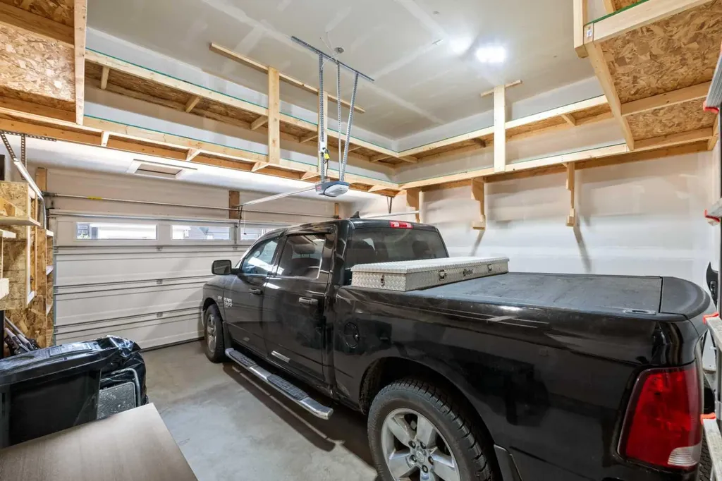 693 Creekmill Court SW Airdrie AB T4B5L3