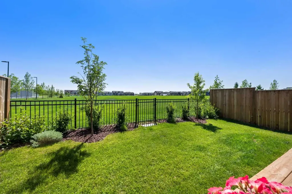 693 Creekmill Court SW Airdrie AB T4B5L3