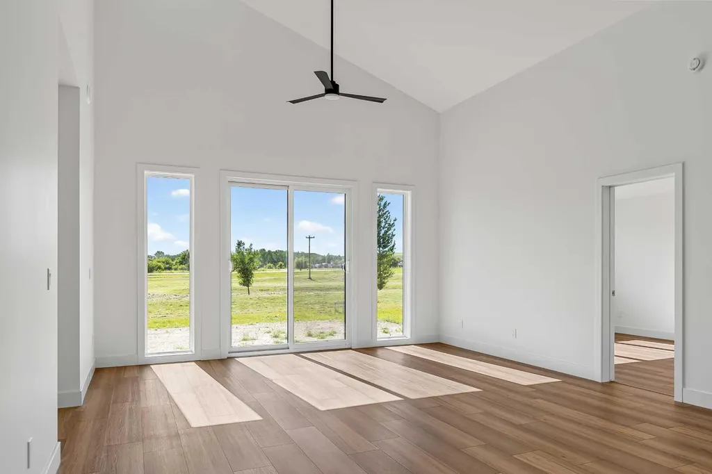8 Diamond Valley Close Rural Kneehill County AB T0M 0L0