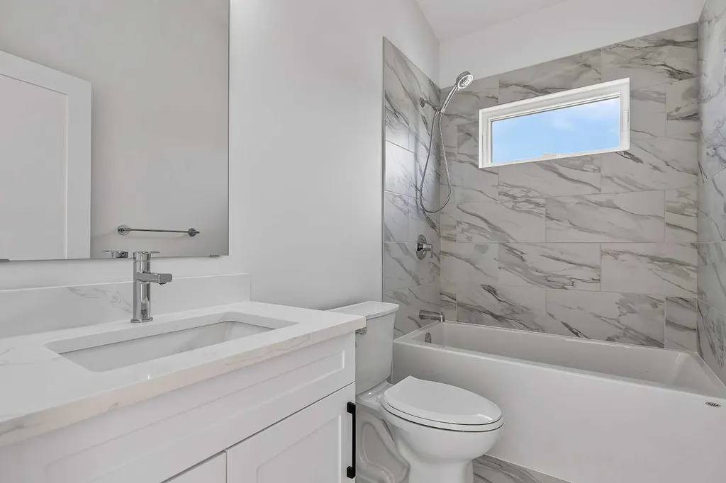 8 Diamond Valley Close Rural Kneehill County AB T0M 0L0