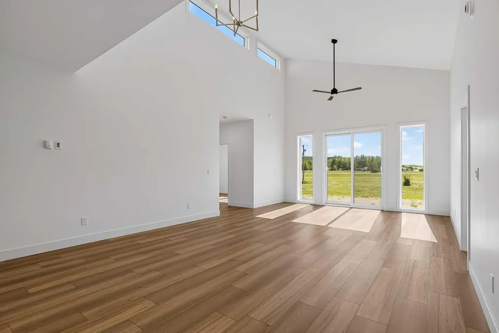 8 Diamond Valley Close Rural Kneehill County AB T0M 0L0